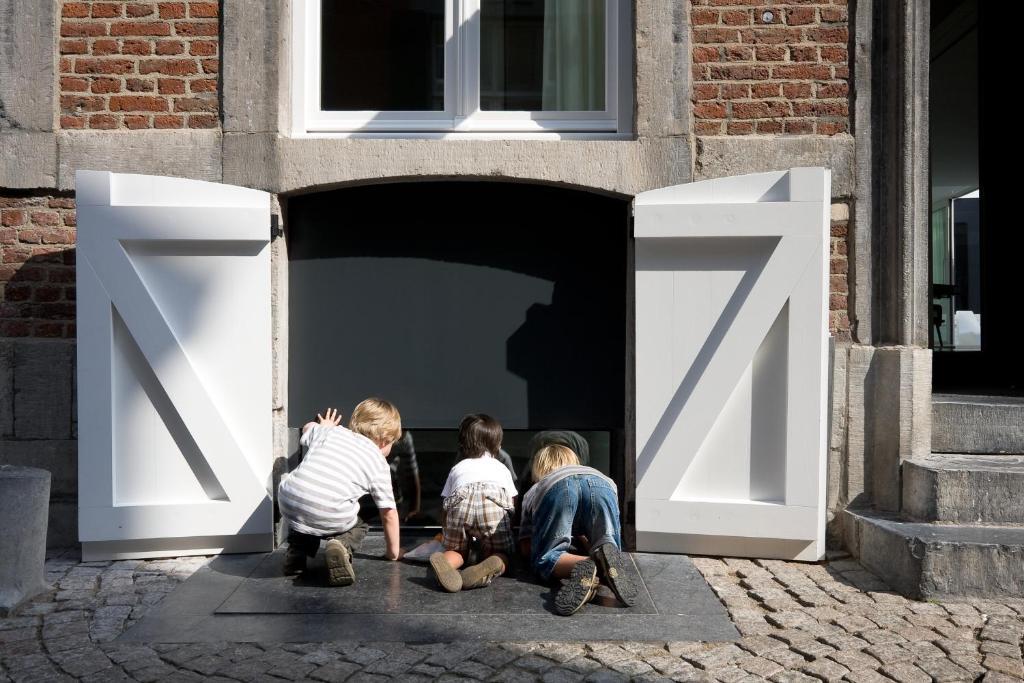 Zenden Hotel Maastricht Bagian luar foto